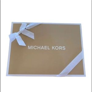 Small Michael Kors Small Box Wallet-size Wristlet
